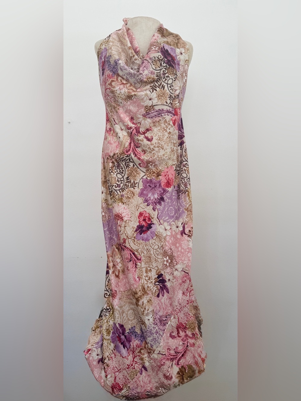 See You Monday Floral Cowl Halter Maxi Dress Size Large NWT